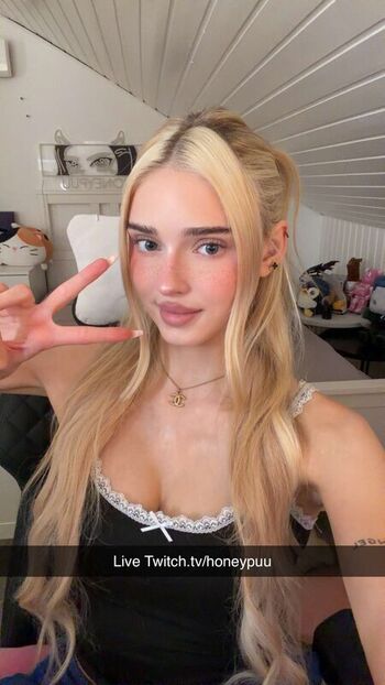 Honeypuu  page leaked private photo uncensored HD quality