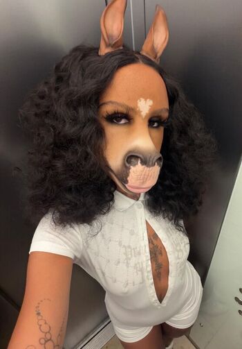 Horsegiirl leaked private photo uncensored HD quality