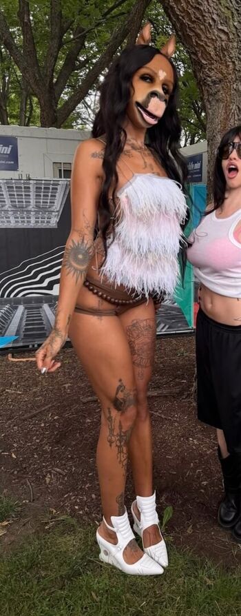 Horsegiirl leaked private photo uncensored HD quality