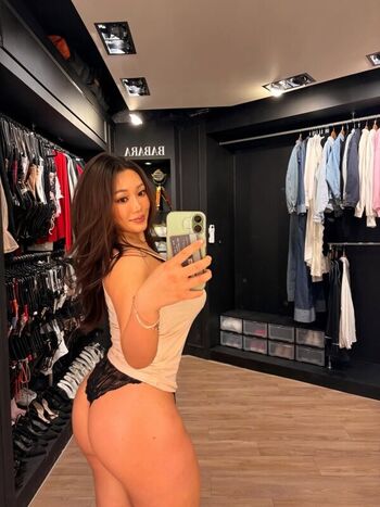 Hyunji queen page leaked private photo uncensored HD quality