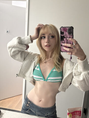 Iluvmeww page leaked private photo uncensored HD quality