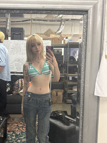 Iluvmeww page leaked private photo uncensored HD quality
