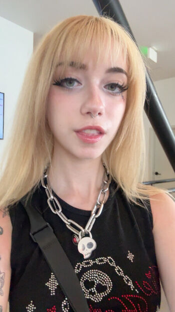 Iluvmeww page leaked private photo uncensored HD quality