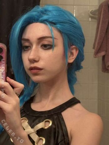 Iluvmeww page leaked private photo uncensored HD quality