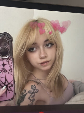 Iluvmeww page leaked private photo uncensored HD quality