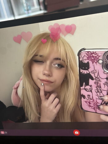 Iluvmeww page leaked private photo uncensored HD quality