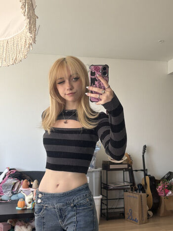 Iluvmeww page leaked private photo uncensored HD quality