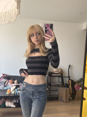 Iluvmeww page leaked private photo uncensored HD quality