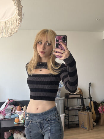 Iluvmeww page leaked private photo uncensored HD quality
