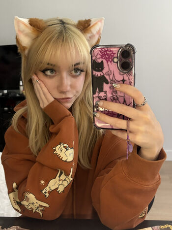 Iluvmeww page leaked private photo uncensored HD quality