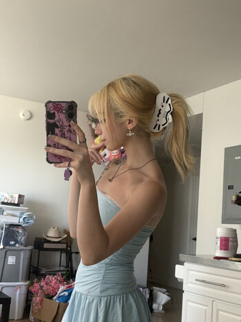 Iluvmeww page leaked private photo uncensored HD quality