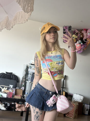 Iluvmeww page leaked private photo uncensored HD quality