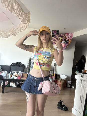 Iluvmeww page leaked private photo uncensored HD quality