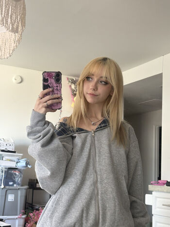 Iluvmeww page leaked private photo uncensored HD quality