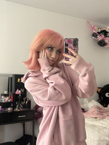 Iluvmeww page leaked private photo uncensored HD quality