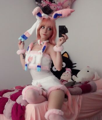 Iluvmeww page leaked private photo uncensored HD quality
