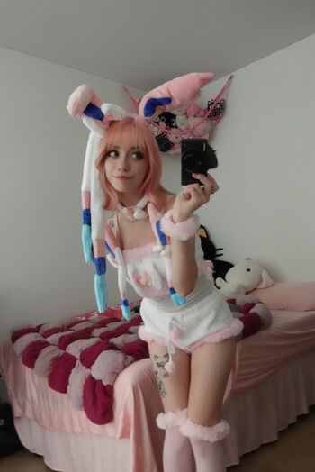 Iluvmeww page leaked private photo uncensored HD quality