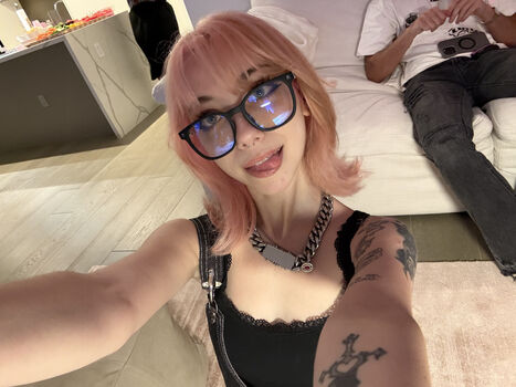 Iluvmeww page leaked private photo uncensored HD quality