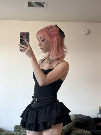 Iluvmeww page leaked private photo uncensored HD quality