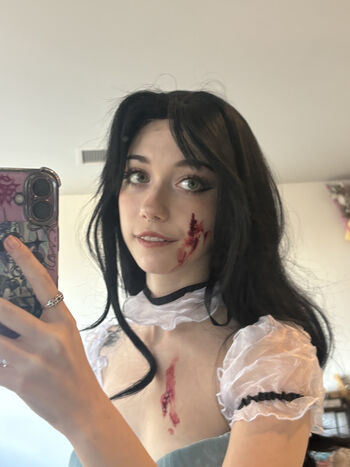 Iluvmeww page leaked private photo uncensored HD quality