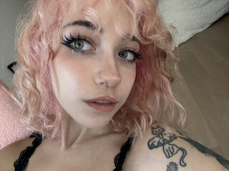 Iluvmeww page leaked private photo uncensored HD quality