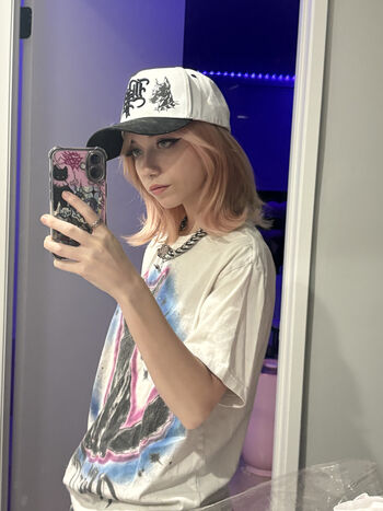 Iluvmeww page leaked private photo uncensored HD quality
