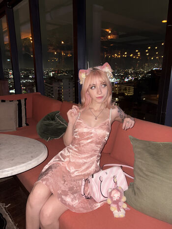 Iluvmeww page leaked private photo uncensored HD quality