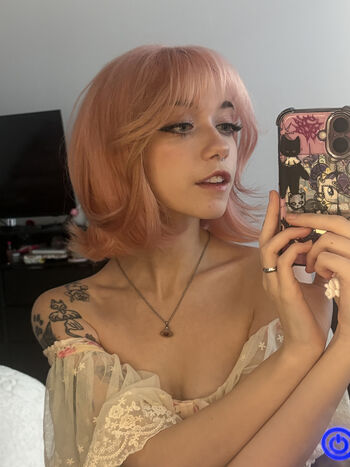 Iluvmeww page leaked private photo uncensored HD quality