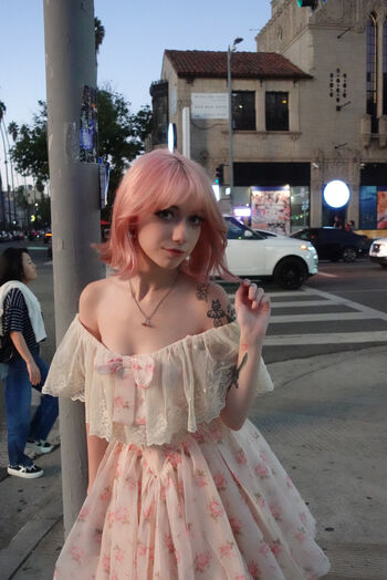 Iluvmeww page leaked private photo uncensored HD quality