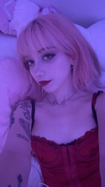 Iluvmeww leaked private photo uncensored HD quality