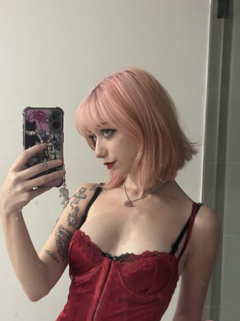 Iluvmeww leaked private photo uncensored HD quality
