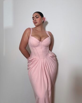 Irenadrezi leaked private photo uncensored HD quality