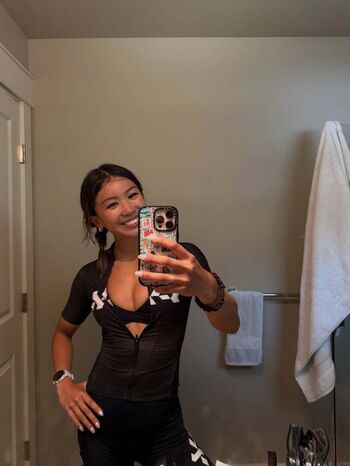Iris yang leaked private photo uncensored HD quality