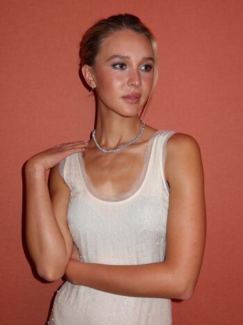 Isabel may  page leaked private photo uncensored HD quality