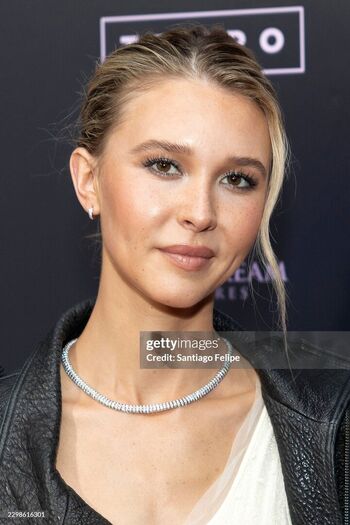 Isabel may  page leaked private photo uncensored HD quality