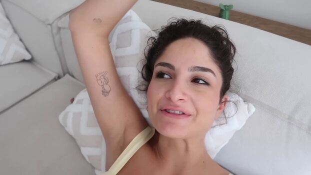 Ischtar isik page leaked private photo uncensored HD quality