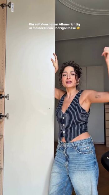 Ischtar isik page leaked private photo uncensored HD quality