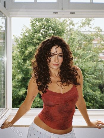 Ischtar isik page leaked private photo uncensored HD quality