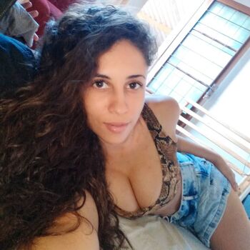 Islanaemile leaked private photo uncensored HD quality