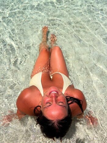 Italian girls page leaked private photo uncensored HD quality