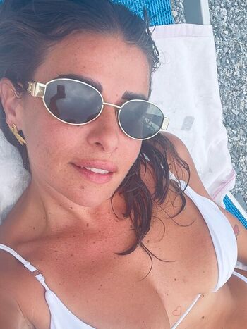 Italian girls page leaked private photo uncensored HD quality