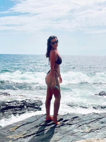 Italian girls leaked private photo uncensored HD quality