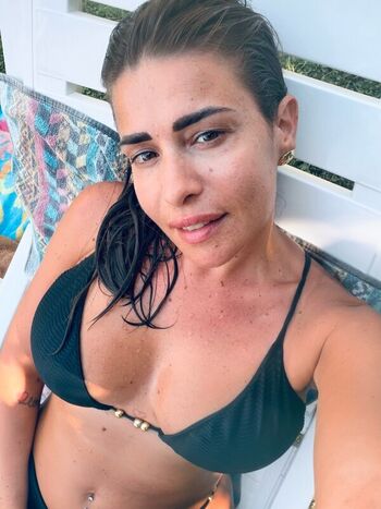 Italian girls leaked private photo uncensored HD quality