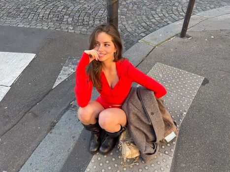 Itssluciaf page leaked private photo uncensored HD quality