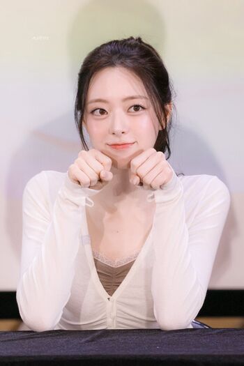 Itzy all in us page leaked private photo uncensored HD quality