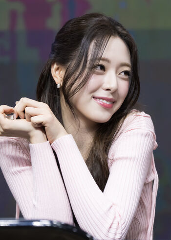 Itzy all in us page leaked private photo uncensored HD quality