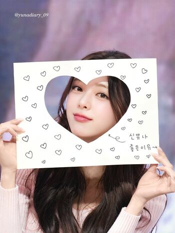 Itzy all in us page leaked private photo uncensored HD quality