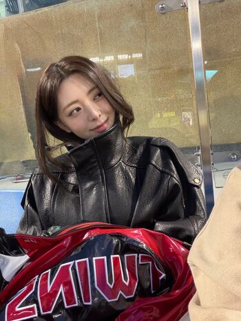 Itzy all in us page leaked private photo uncensored HD quality