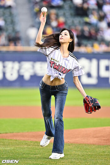 Itzy all in us page leaked private photo uncensored HD quality