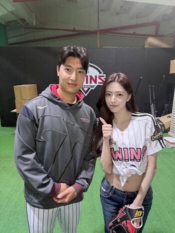 Itzy all in us page leaked private photo uncensored HD quality